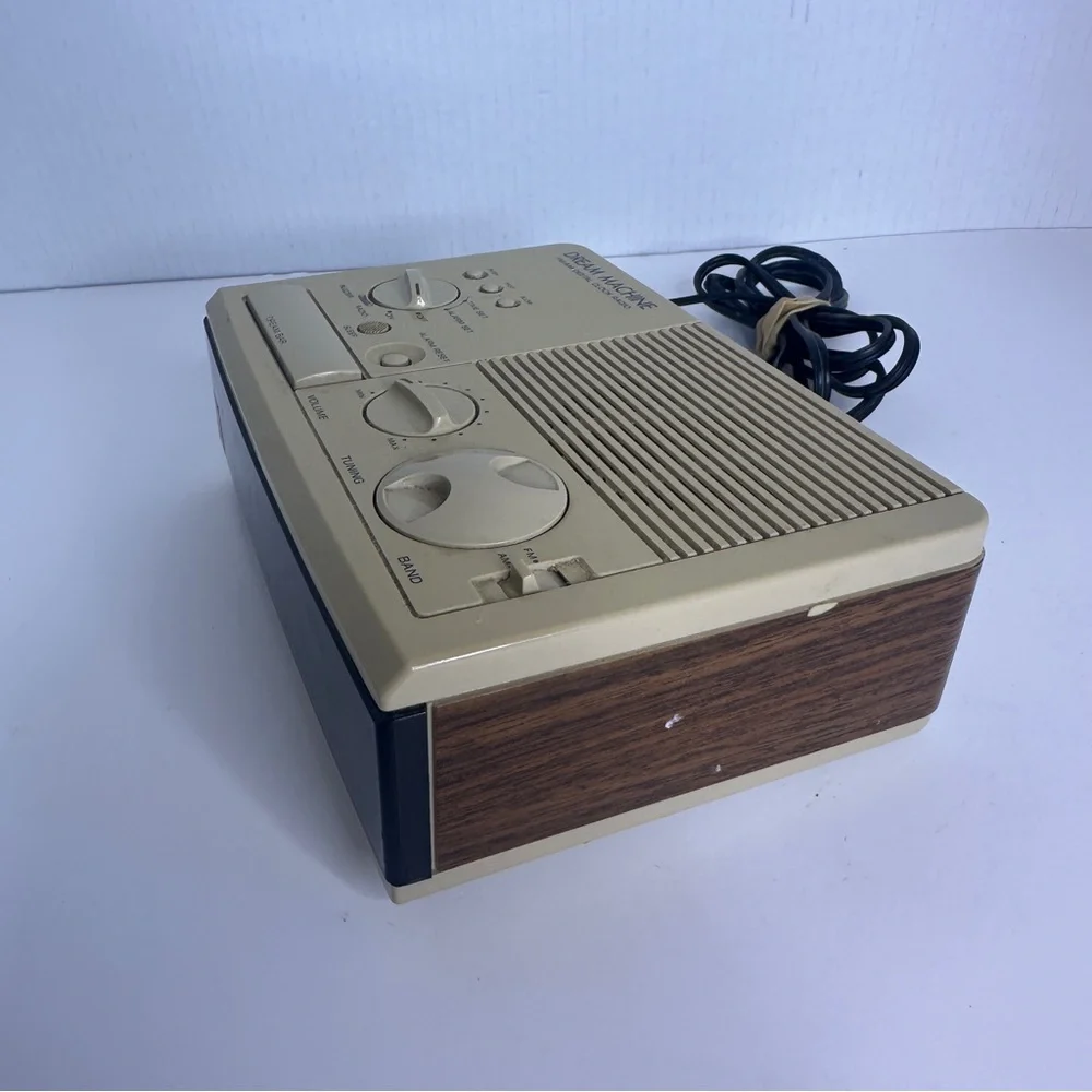 Sony Dream Machine Clock Radio Digital Beige AM/FM Tested Works Wood Grain Vtg‎